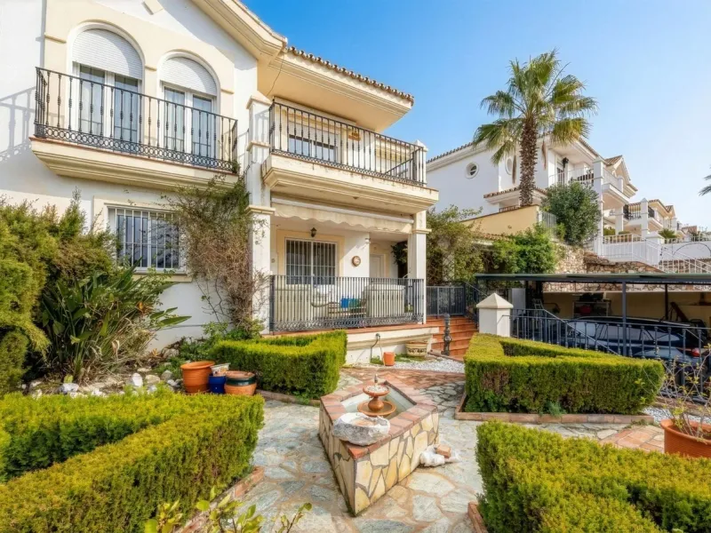 3 Bedroom Villa For SaleAlhaurin Golf