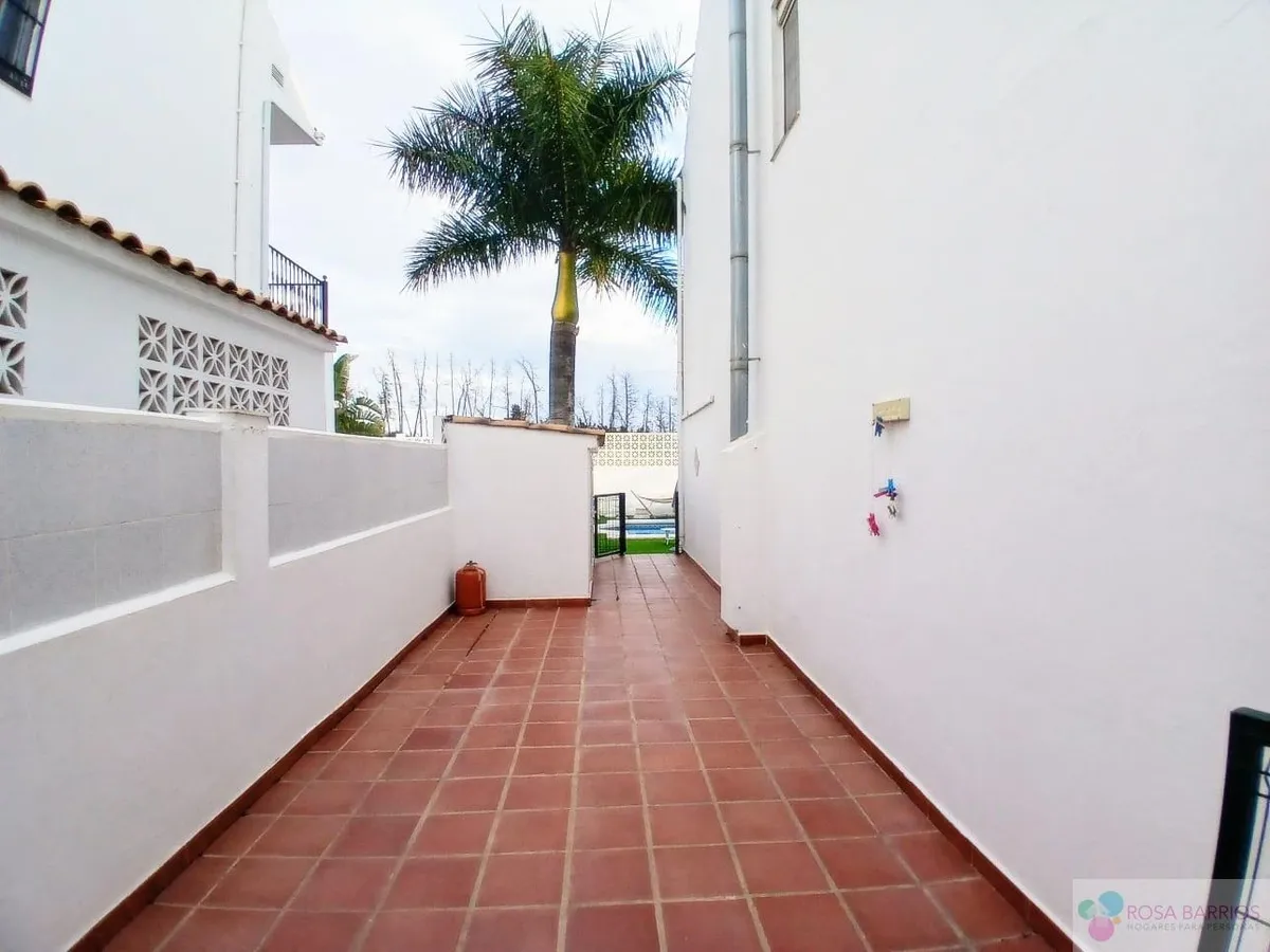 For sale of house in San Pedro de Alcántara, tiro pichon