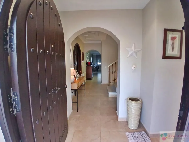 For sale of house in San Pedro de Alcántara, tiro pichon