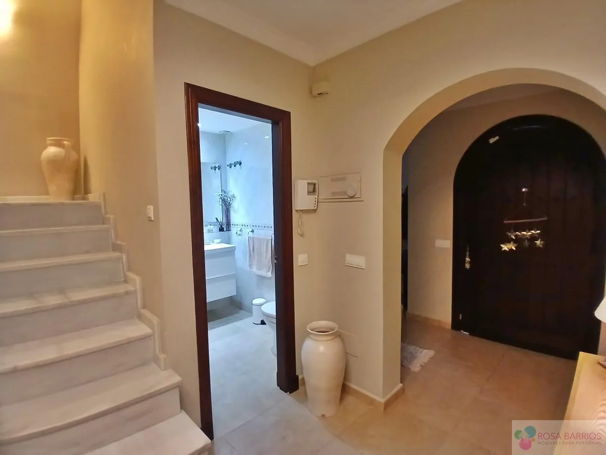 For sale of house in San Pedro de Alcántara, tiro pichon