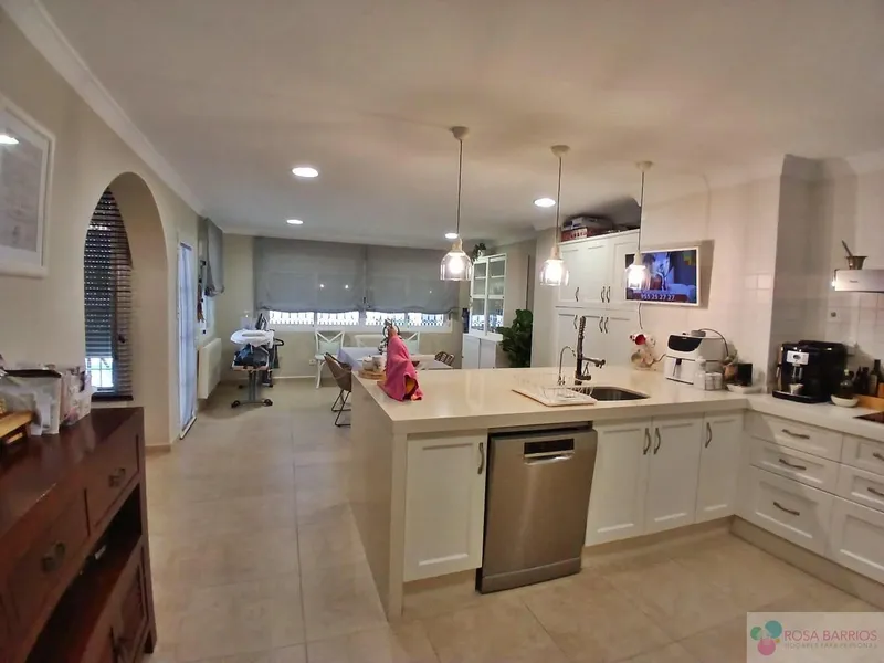 For sale of house in San Pedro de Alcántara, tiro pichon