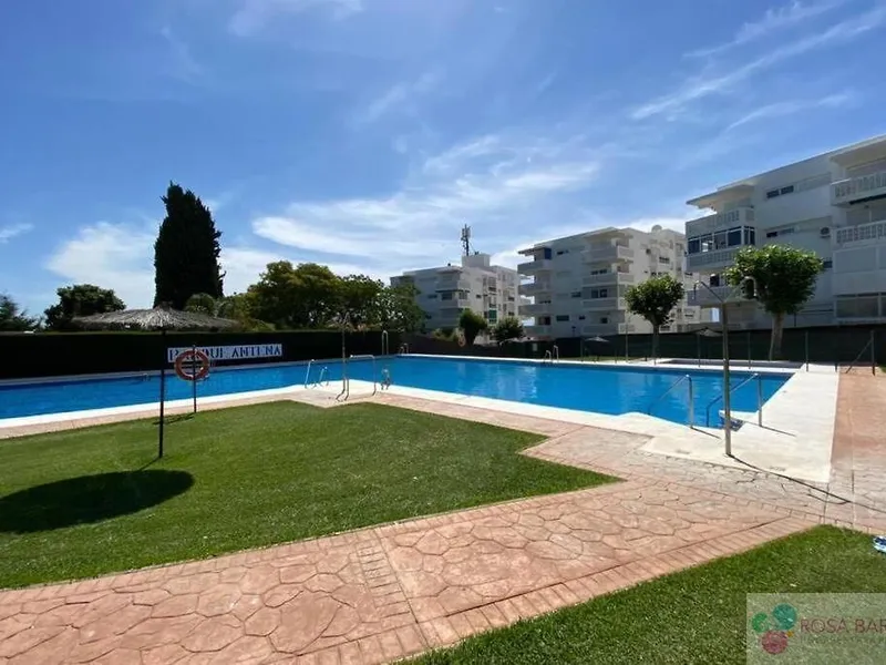 For sale of study in Estepona, Parque Antena
