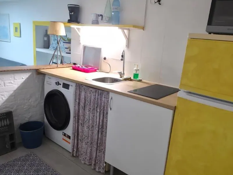 For sale of study in Estepona, Parque Antena