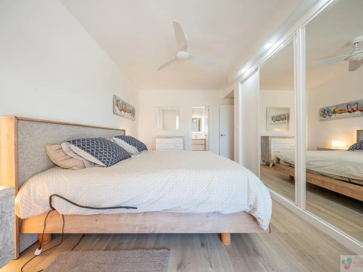 For sale of flat in Nueva Andalucía, Altos del Rodeo