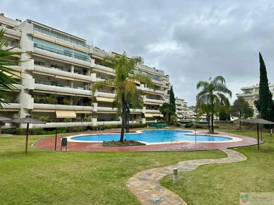 For sale of flat in San Pedro de Alcántara, Campos de Guadalmina