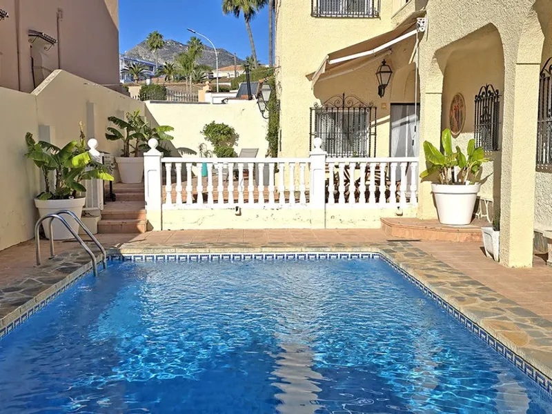 6 Bedroom Villa For SaleBenalmadena Costa