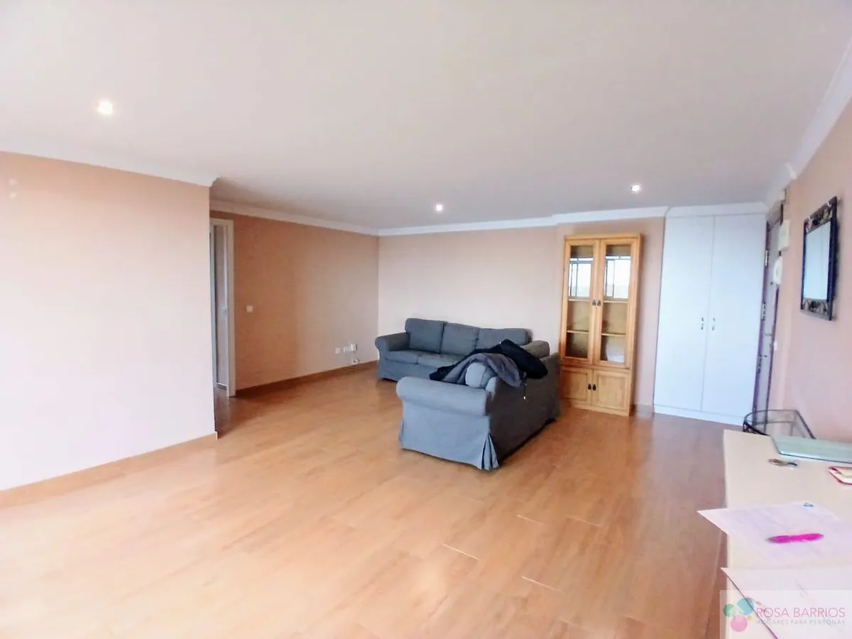 For sale of flat in San Pedro de Alcántara, Centro San Pedro junto al Bulevar