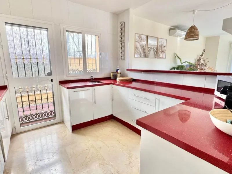 3 Bedroom Villa For SaleRiviera del Sol