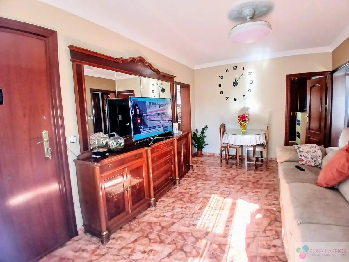 For sale of flat in Nueva Andalucía, Nueva Andaluca - La Campana
