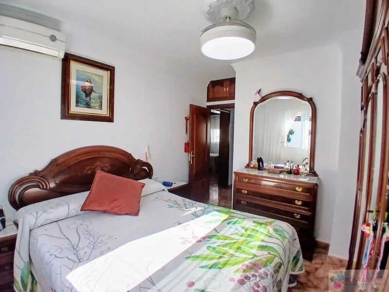 For sale of flat in Nueva Andalucía, Nueva Andaluca - La Campana