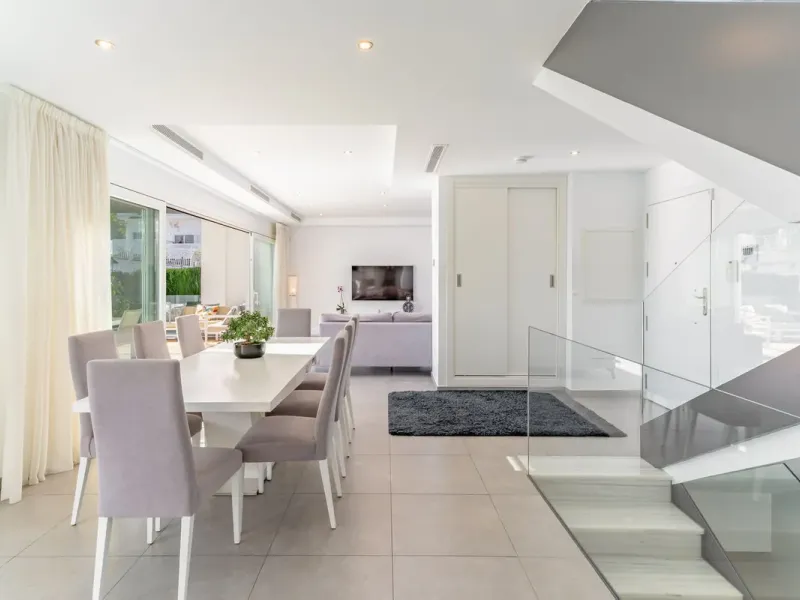 5 Bedroom Villa For SaleTorreblanca