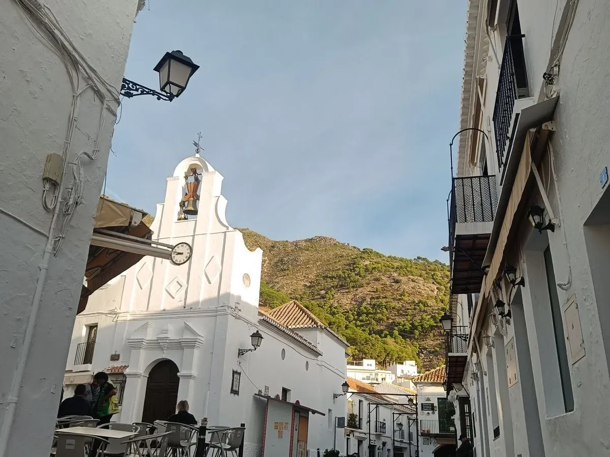 5 Bedroom Villa For SaleMijas