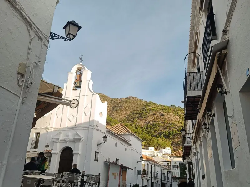 5 Bedroom Villa For SaleMijas