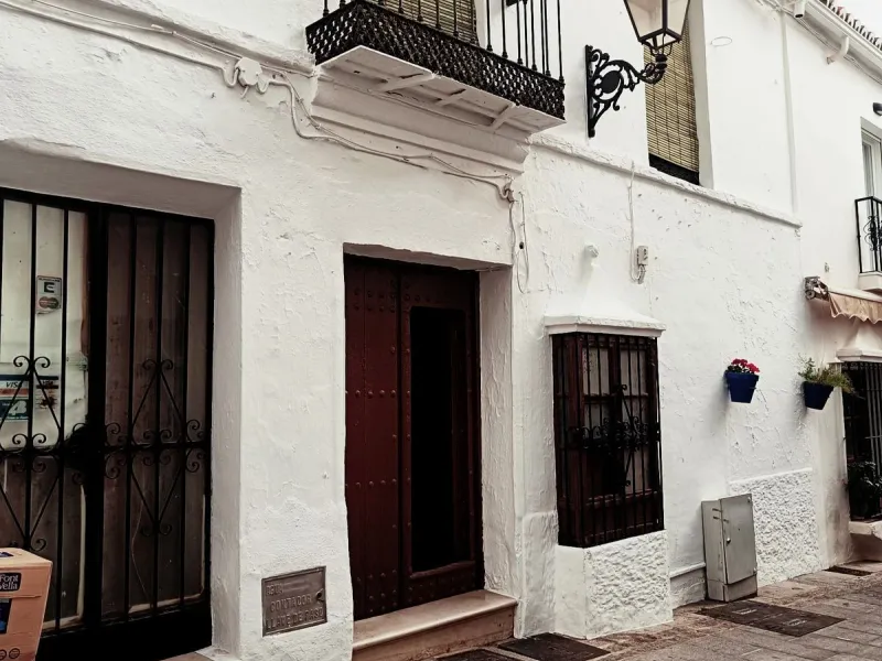 5 Bedroom Villa For SaleMijas