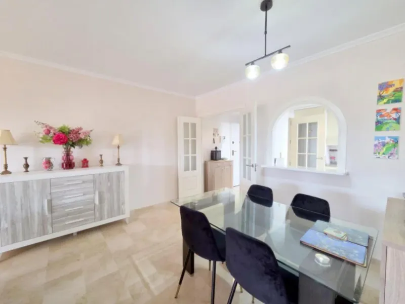 2 Bedroom Apartment For SaleCasares