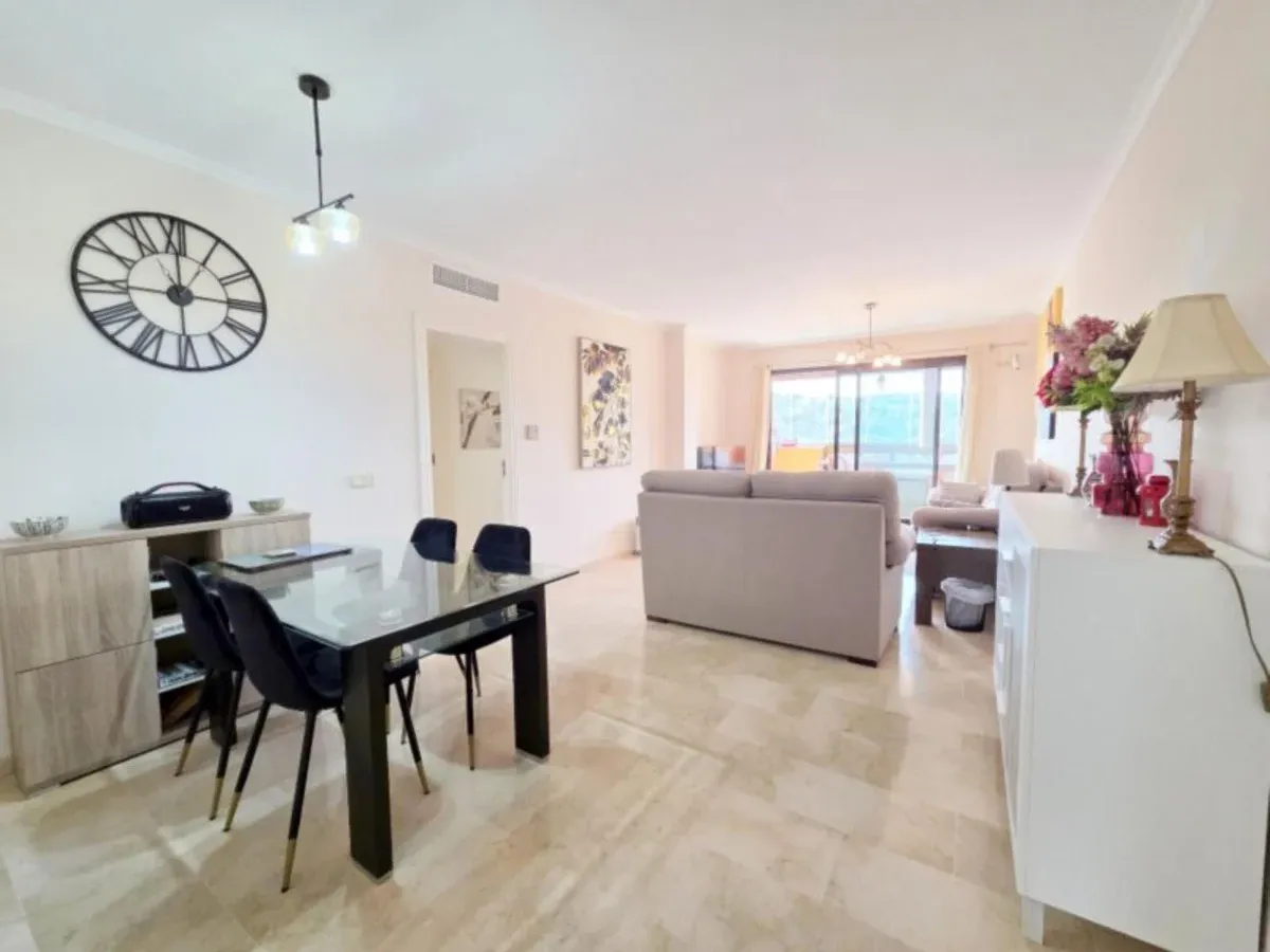 2 Bedroom Apartment For SaleCasares