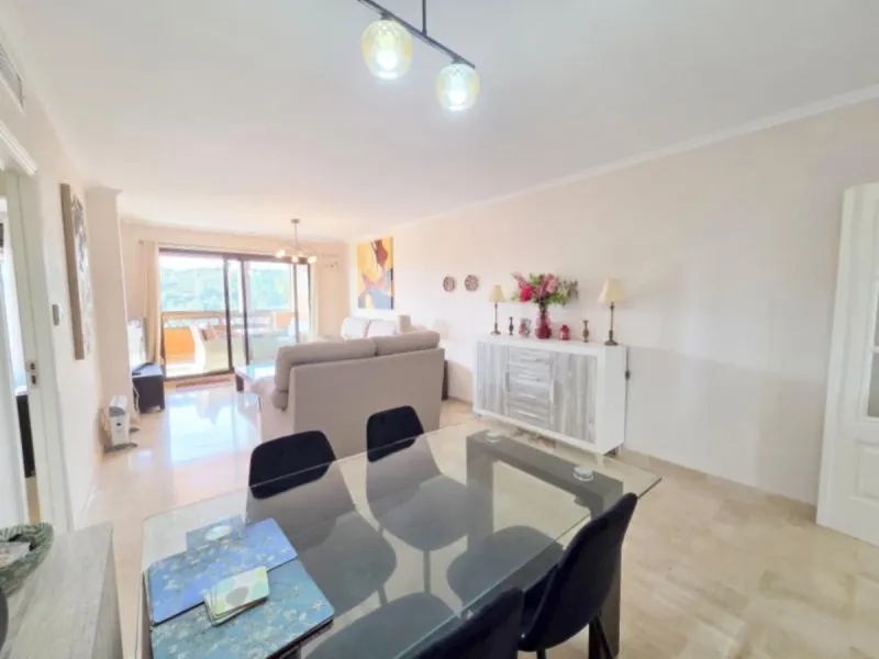 2 Bedroom Apartment For SaleCasares