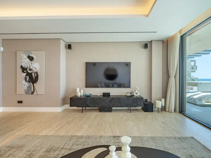 2 Bedroom Apartment For SaleEstepona