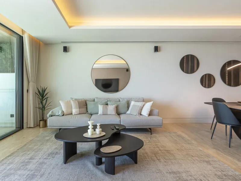 2 Bedroom Apartment For SaleEstepona