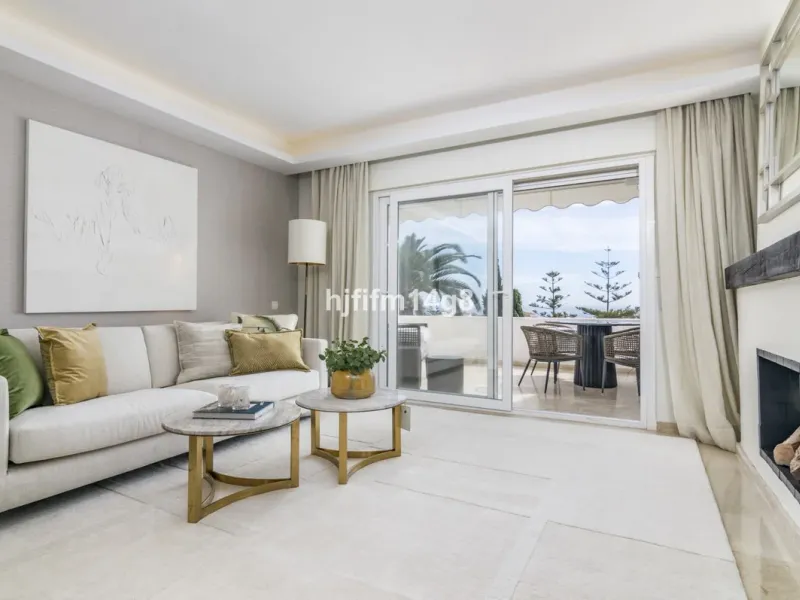 2 Bedroom Apartment For SaleNueva Andalucía