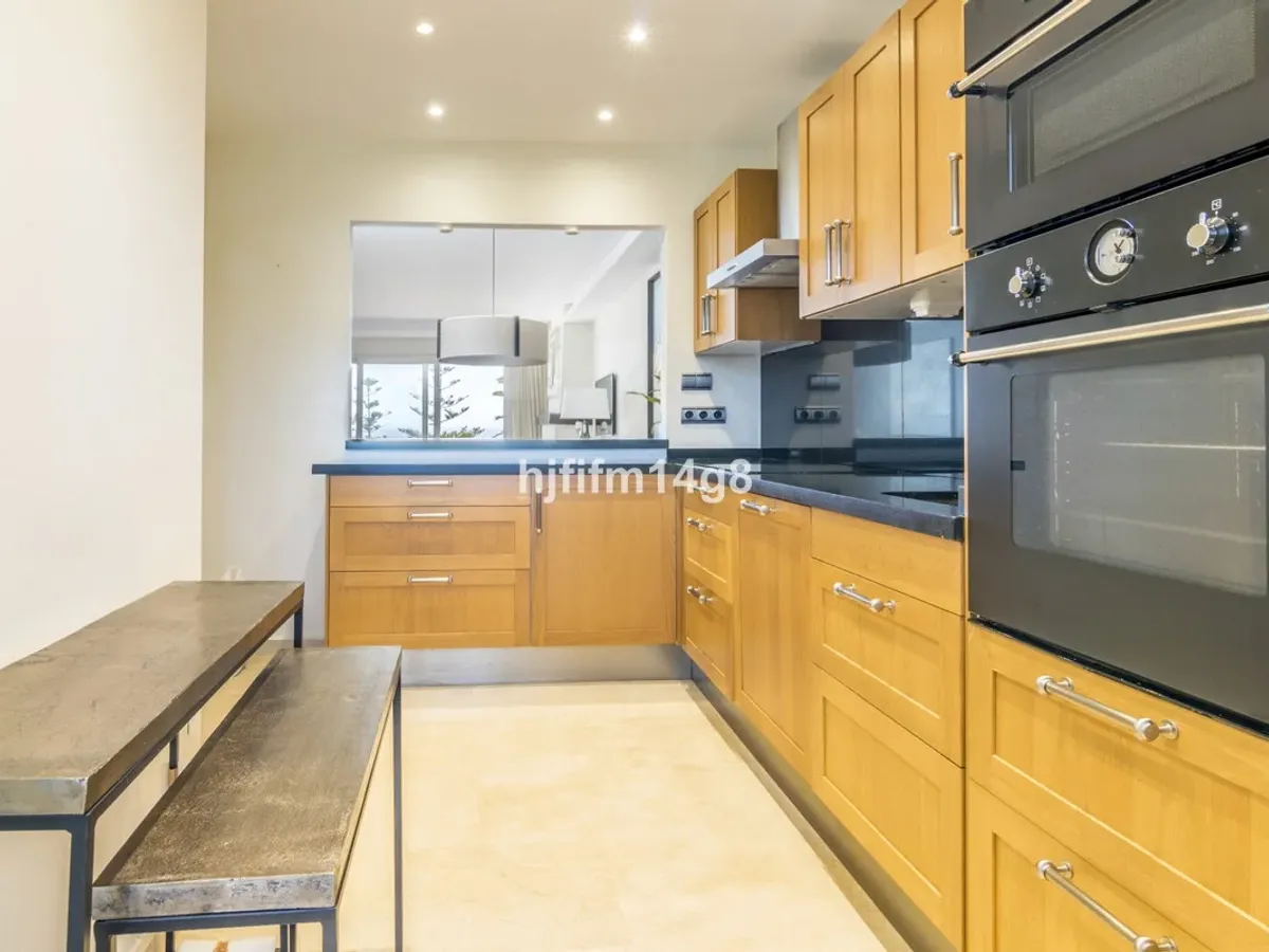 2 Bedroom Apartment For SaleNueva Andalucía