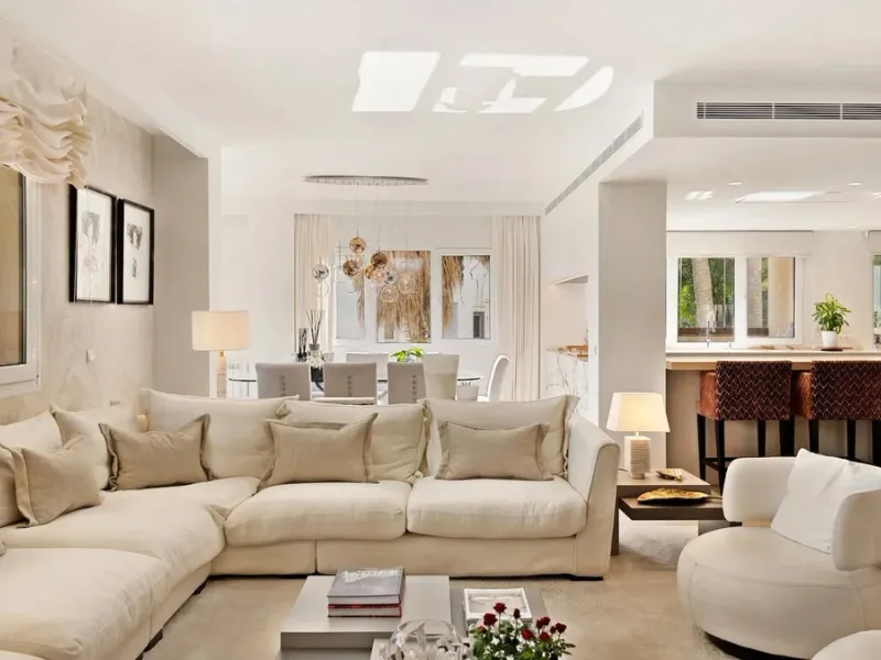 4 Bedroom Apartment For SaleThe Golden Mile