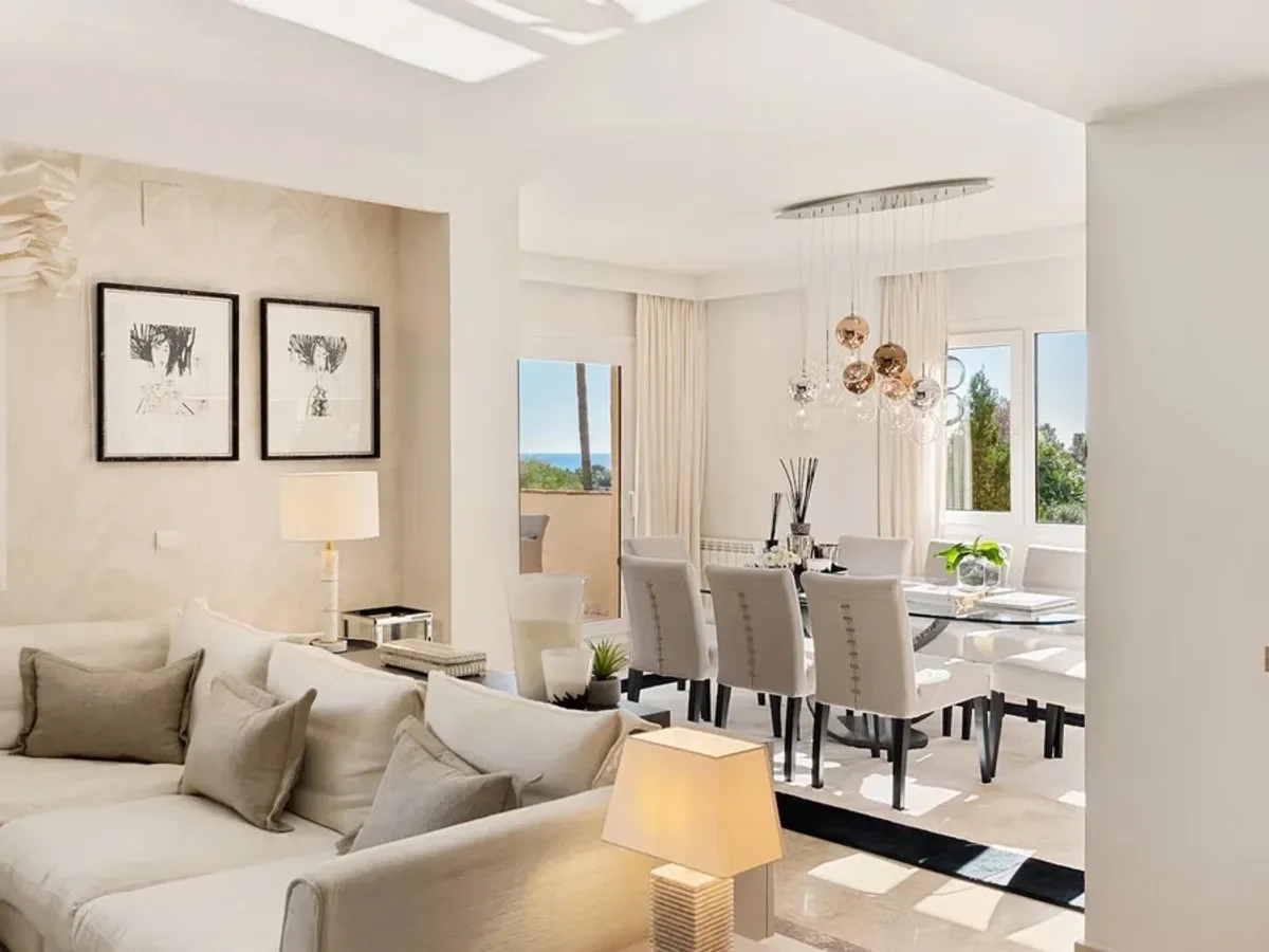 4 Bedroom Apartment For SaleThe Golden Mile