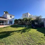 **¡Coqueto Chalet Independiente Cerca de Playas y Campo de Golf en Guadalmina Baja! | 950.000 €, 146 m² 4