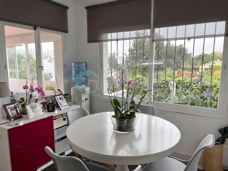 **¡Coqueto Chalet Independiente Cerca de Playas y Campo de Golf en Guadalmina Baja! | 950.000 €, 146 m²