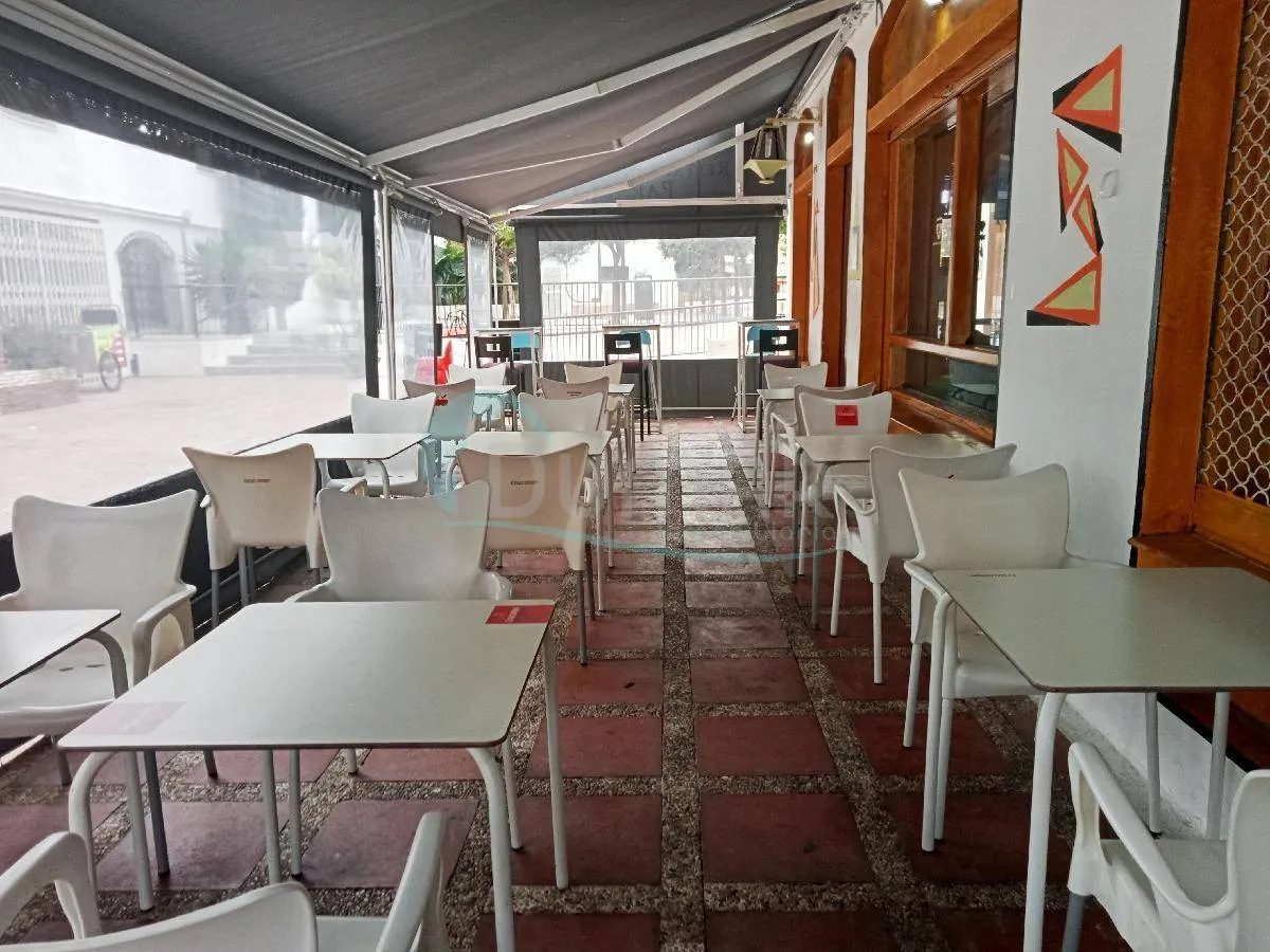 Maravilloso local en venta en  pleno corazón de San Pedro de Alcantara !!! | 400.000 €, 130 m²