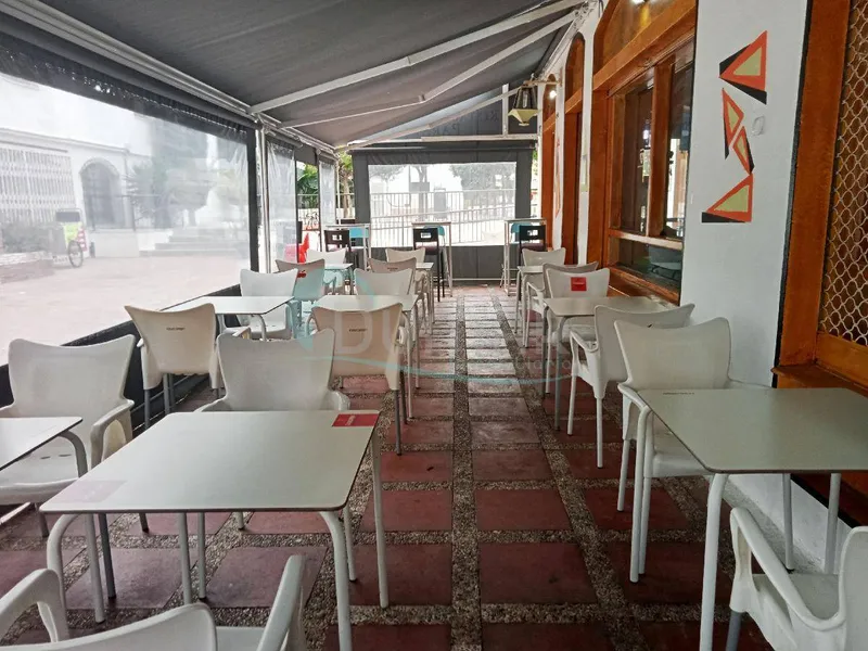 Maravilloso local en venta en  pleno corazón de San Pedro de Alcantara !!! | 400.000 €, 130 m²