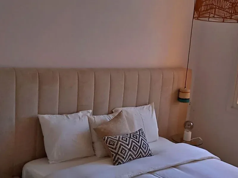 2 Bedroom Apartment For SaleThe Golden Mile