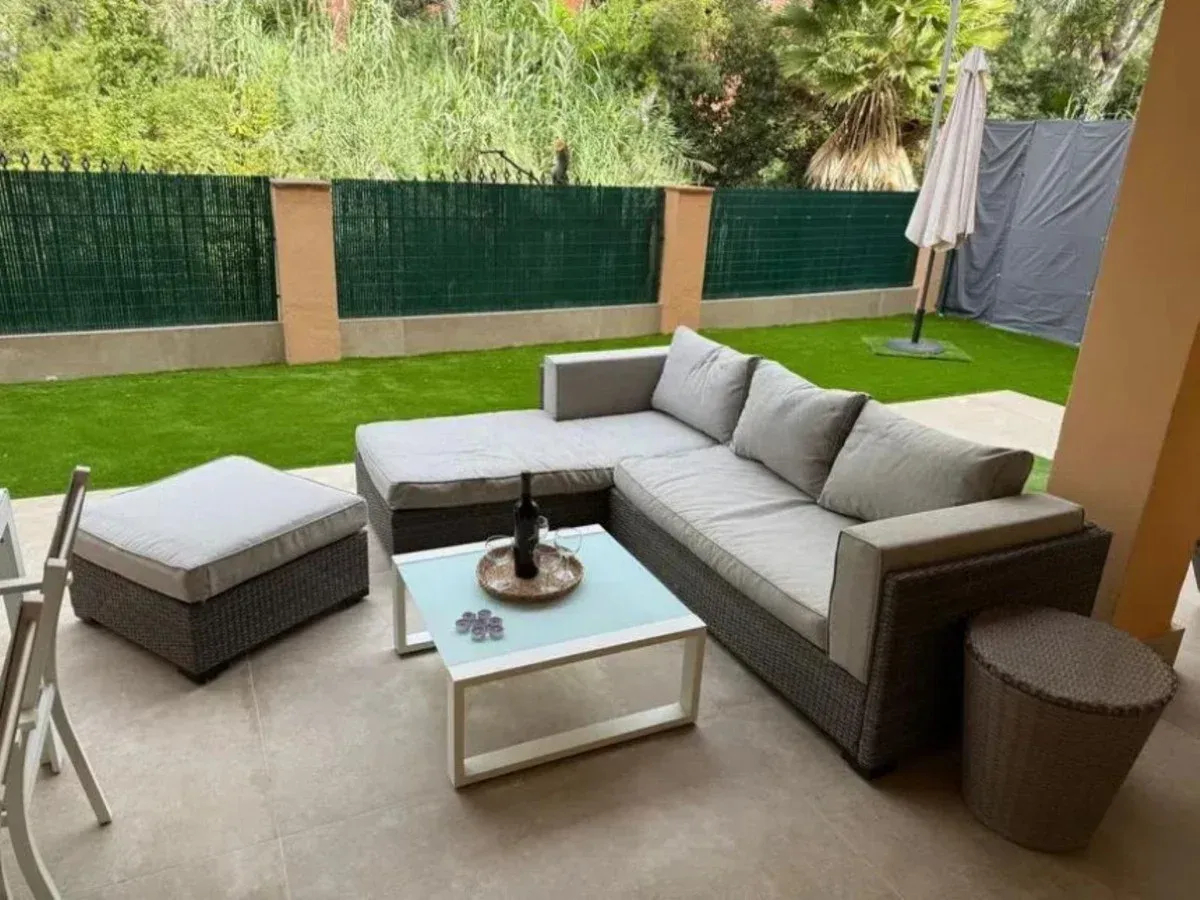 2 Bedroom Apartment For SaleLas Chapas