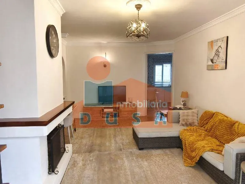 CASA DE PUEBLO REFORMADA | 450.000 €, 216 m²