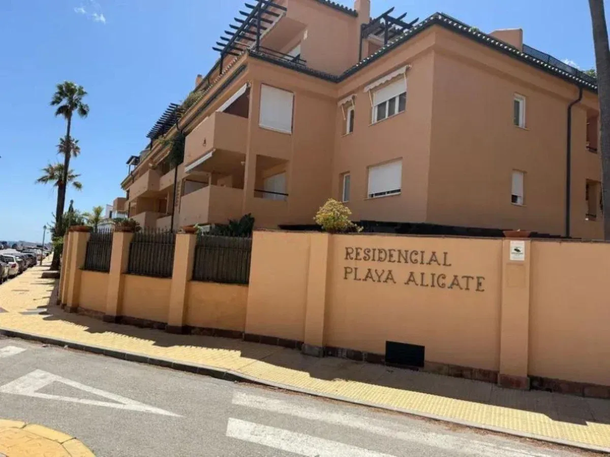 2 Bedroom Apartment For SaleLas Chapas
