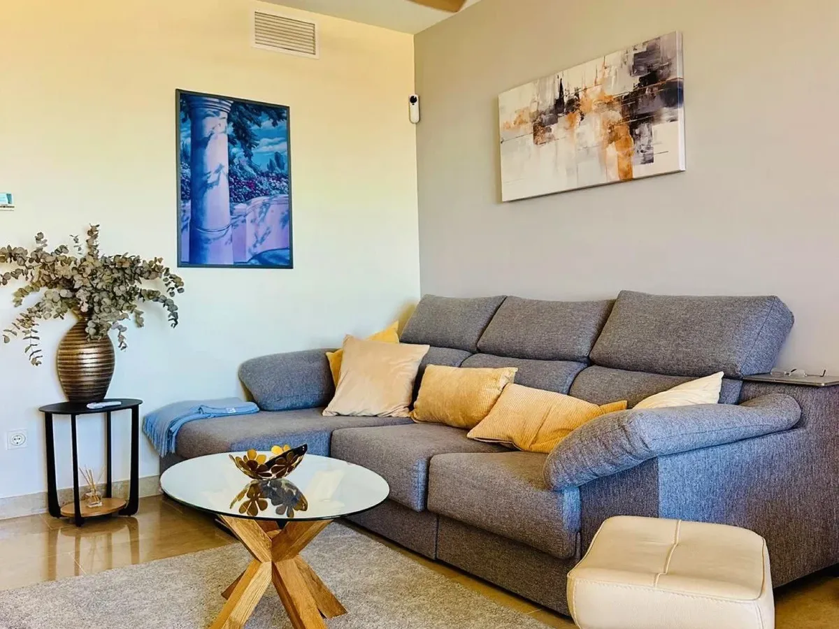 2 Bedroom Apartment For SaleLa Duquesa