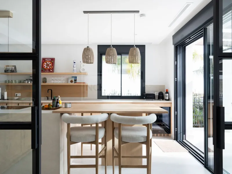 Exquisite Modern Andalusian Masterpiece with Panoramic Sea Views – Los Flamingos, Benahavís