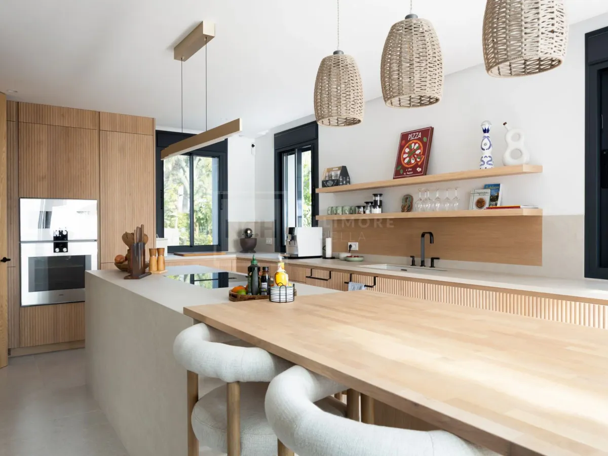 Exquisite Modern Andalusian Masterpiece with Panoramic Sea Views – Los Flamingos, Benahavís