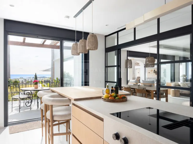 Exquisite Modern Andalusian Masterpiece with Panoramic Sea Views – Los Flamingos, Benahavís