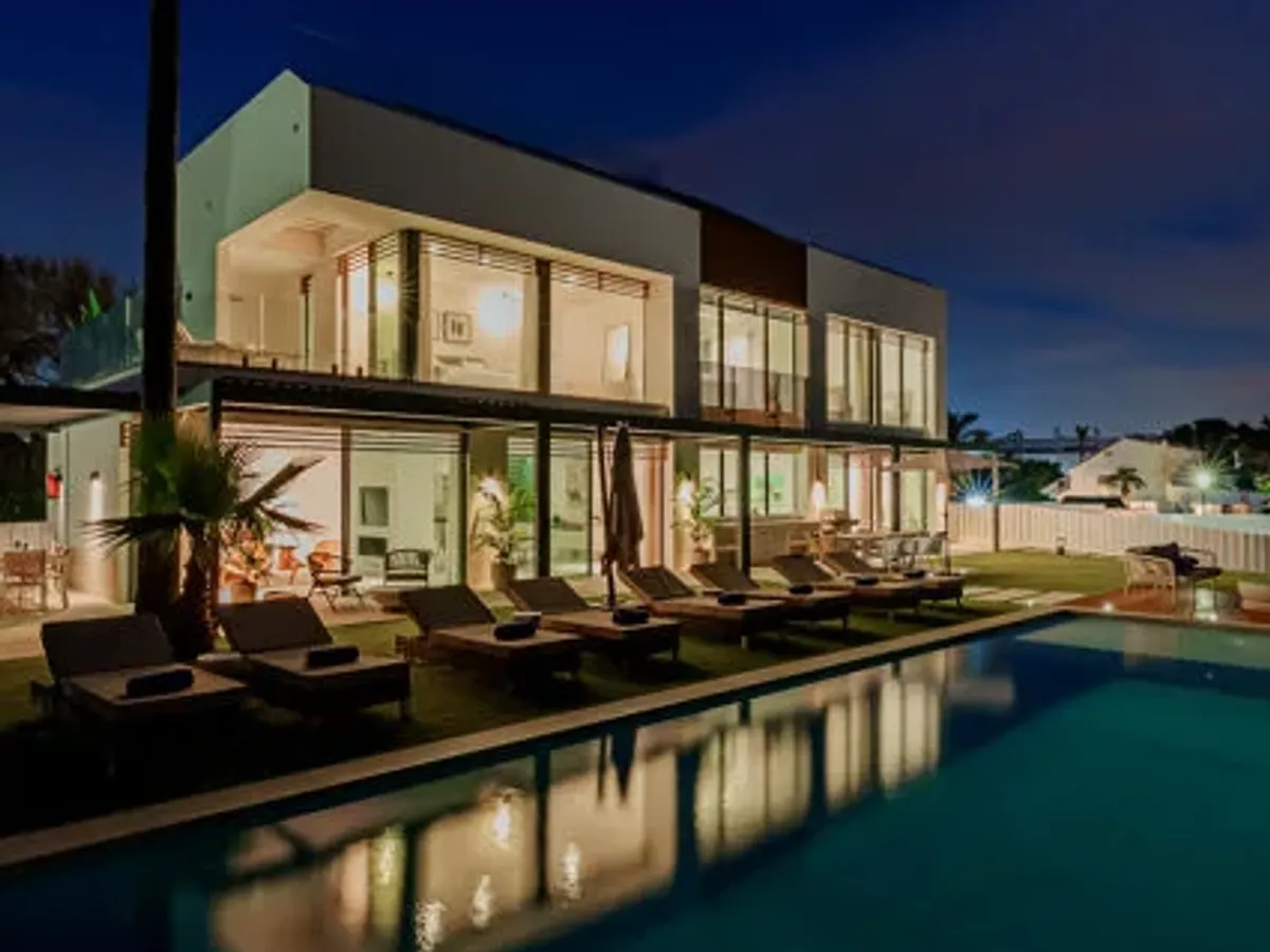 Beachside Luxury Villa in Casasola, Estepona East