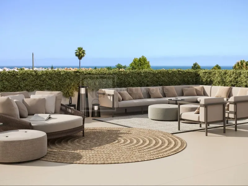 2-Bedroom Penthouse With Solarium in San Pedro de Alcantara