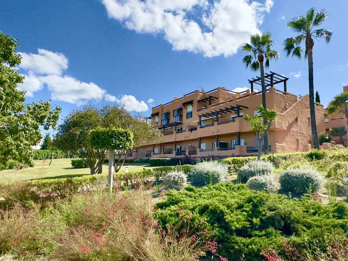 2 Bedroom Apartment For SaleCasares Playa