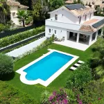 Private villa with golf views in Los Naranjos Golf, Nueva Andalucía 5