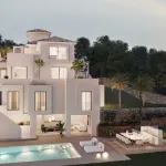 Private villa with golf views in Los Naranjos Golf, Nueva Andalucía 6