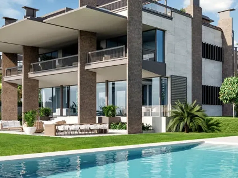 Semi-detached villa with panoramic rooftop in Nueva Andalucía