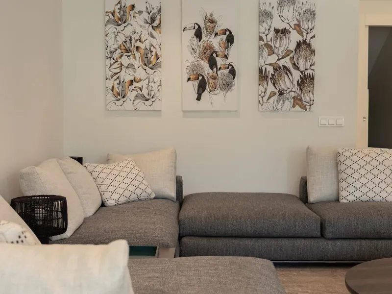 3 Bedroom Apartment For SaleThe Golden Mile