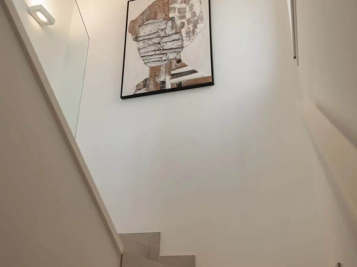 3 Bedroom Apartment For SaleThe Golden Mile