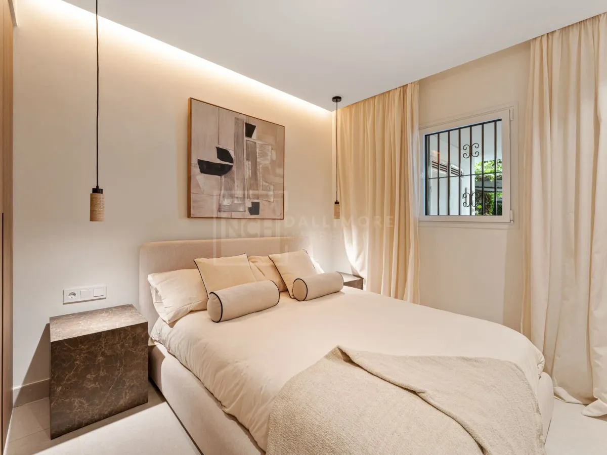 3 Bedroom Gated Retreat With Pools and Golf Walkability in La Quinta