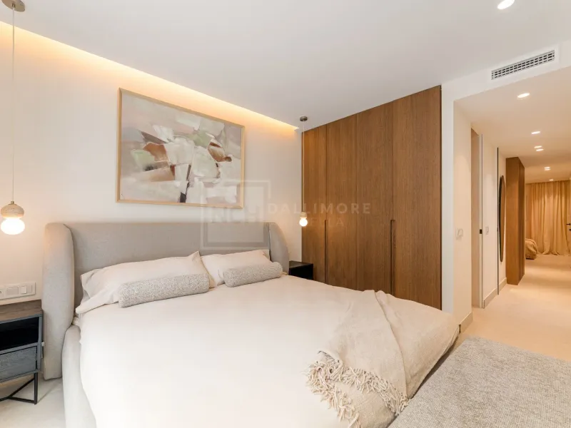 3 Bedroom Gated Retreat With Pools and Golf Walkability in La Quinta