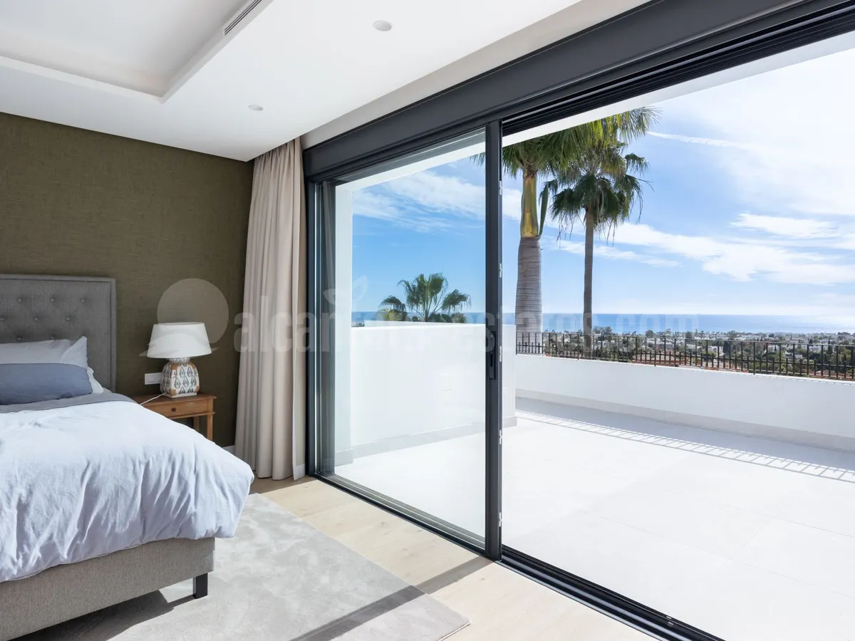 Exquisite Modern Andalusian Masterpiece with Panoramic Sea Views – Los Flamingos, Benahavís